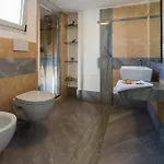 La Maison Blue A 100 Mt Dal Mare - Holiday2pet,com - *