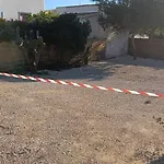 La Maison Blue A 100 Mt Dal Mare - Holiday2pet,com -