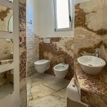 Villa La Maison Blue A 100 Mt Dal Mare - Holiday2pet,com - *