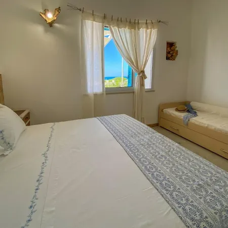 La Maison Blue A 100 Mt Dal Mare - Holiday2pet,com - Torre San Giovanni Ugento