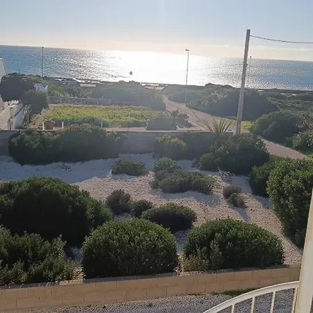 La Maison Blue Con Giardino Pet Friendly Torre San Giovanni Ugento